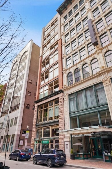 Building Photo - 941 Penn Ave