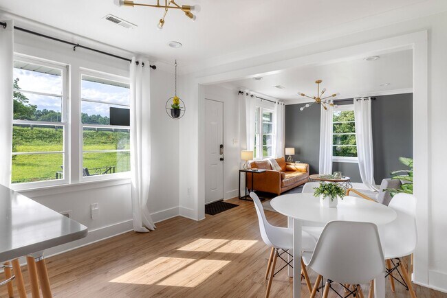 Building Photo - Travelers Rest, 2BD/2BA, 1014SF