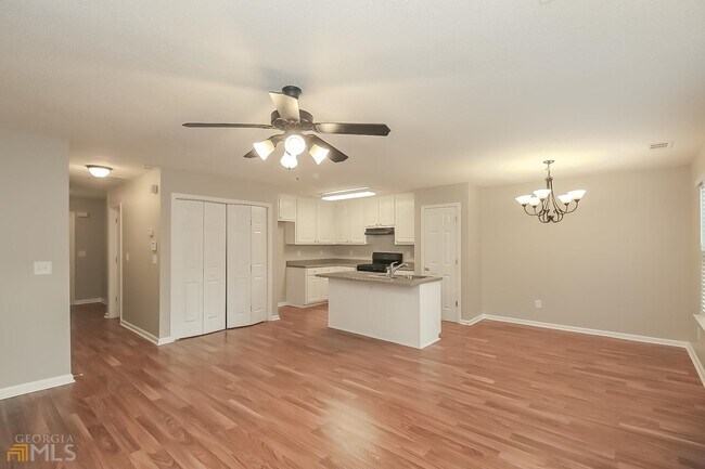 Foto del edificio - 412 Thistle Cove