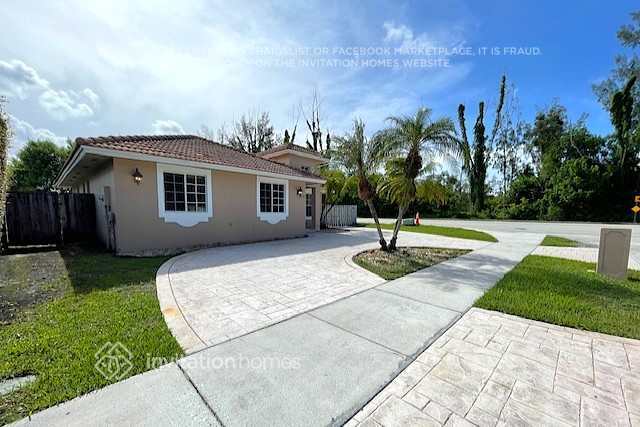 Foto del edificio - 1192 NW 134th Pl