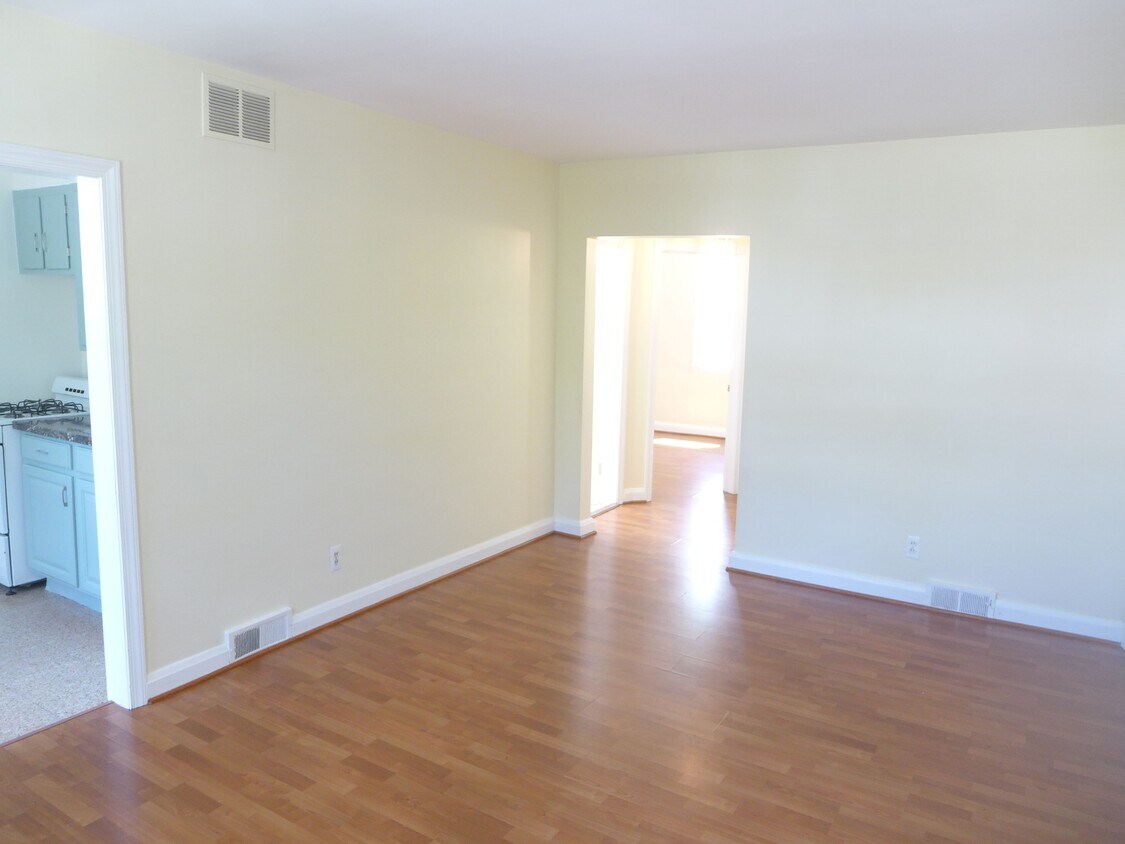 Foto principal - 1129 Gleneagle Rd