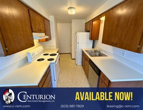 Building Photo - 3779 Iberis St NE