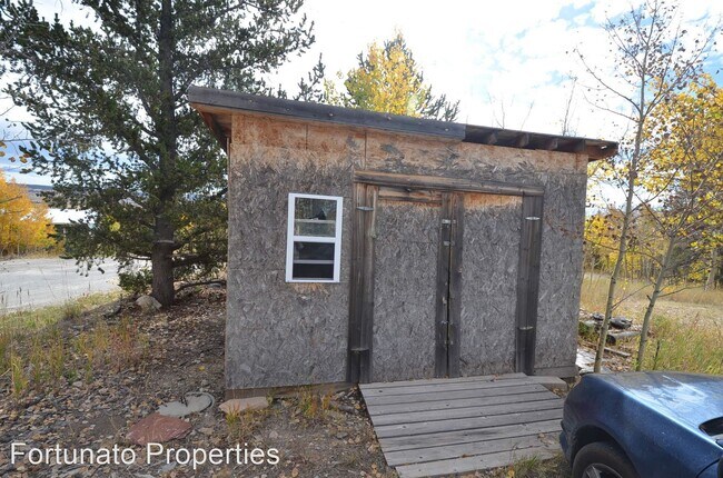 Building Photo - 3 br, 2 bath House - 230 Pine Dr.