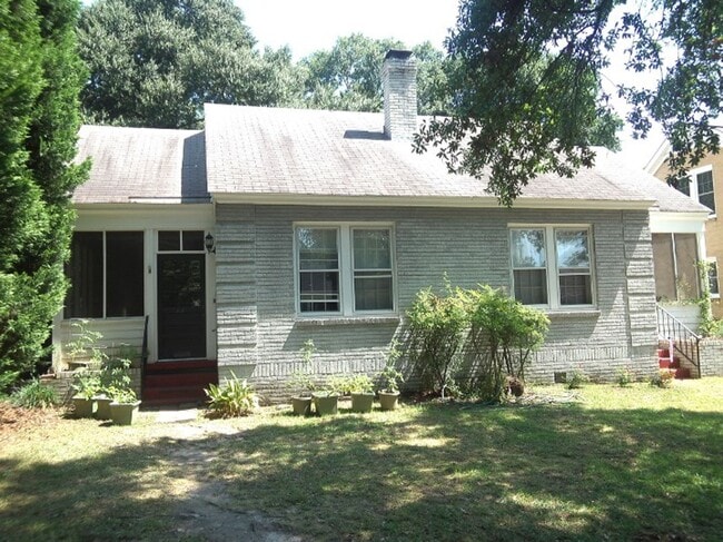 Photo - Monroe Street 2429 - 2431 Apartment