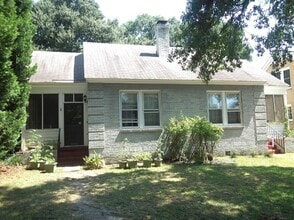 Building Photo - 2429 Monroe St