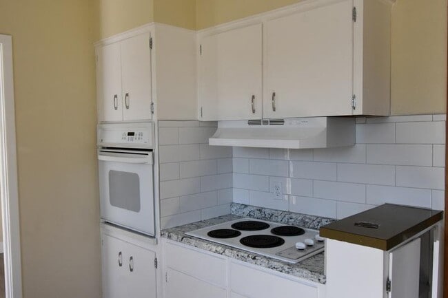 Foto del edificio - 2422 Wiard St