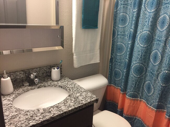 Foto del interior - 306 E Clark