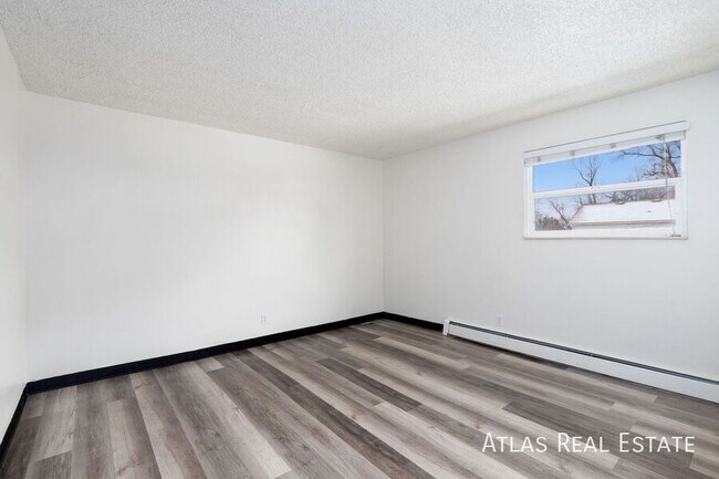 Building Photo - 1931 11th Ave