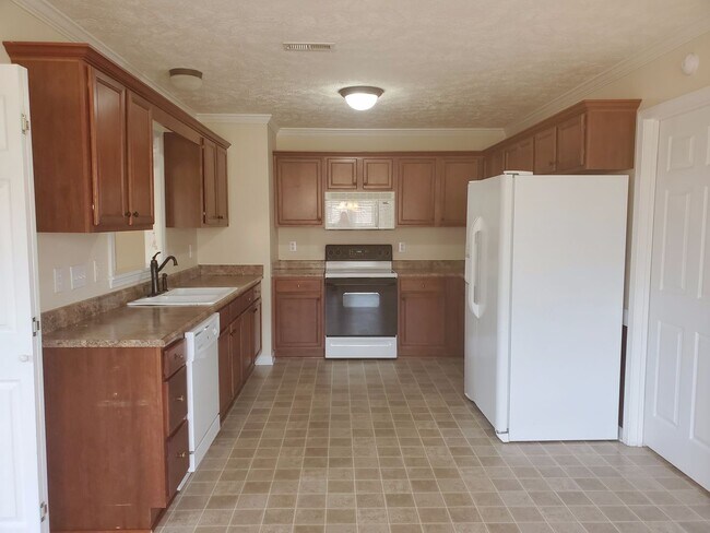 Foto del edificio - Beautiful 4 Bedroom home in Fayetteville!