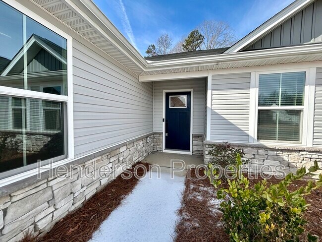 Foto del edificio - 5427 Hughesdale Dr
