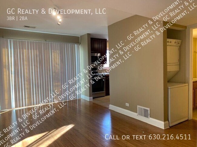 Building Photo - 1012 Bayside Dr