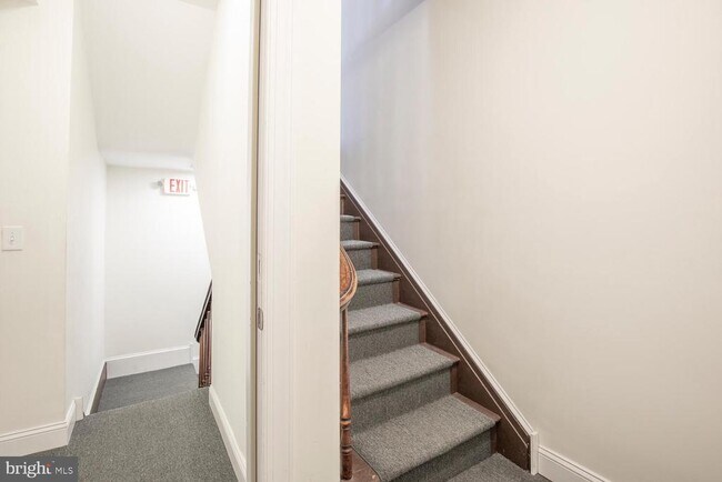 Foto del edificio - 30 W State St