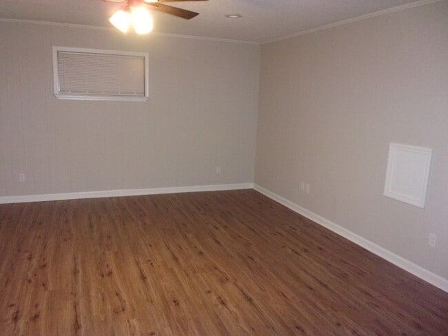 Foto del edificio - 4512 Neely Rd