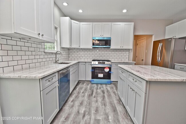 Foto del edificio - 557 Marco Way