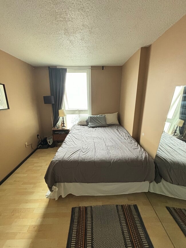 Bedroom - 433 S 7th St