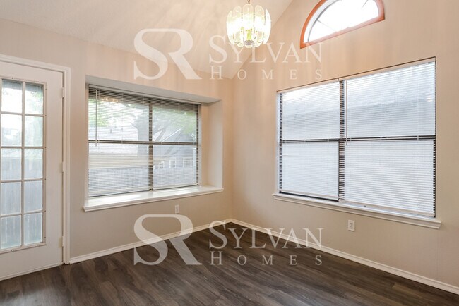 Foto del edificio - You are exactly where you ought to be!