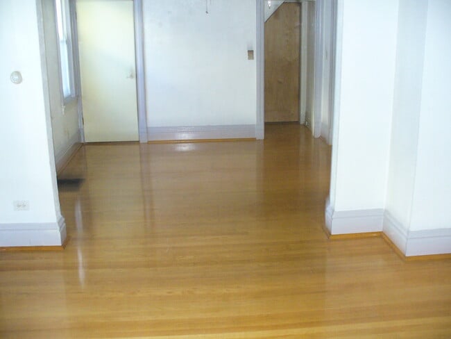 Foto del edificio - 1629 12th Ave