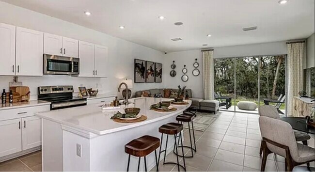 Foto del edificio - 8617 Lunar Skye St
