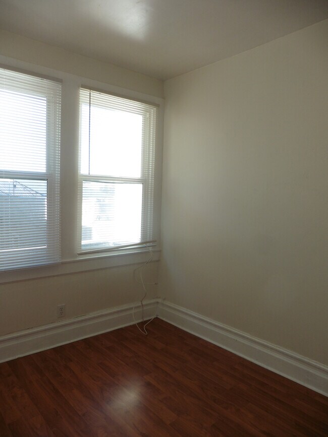 Bedroom - 1 Dawson Pl