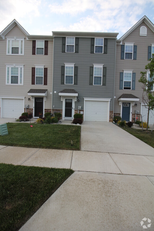 Building Photo - 103 Freedom Way