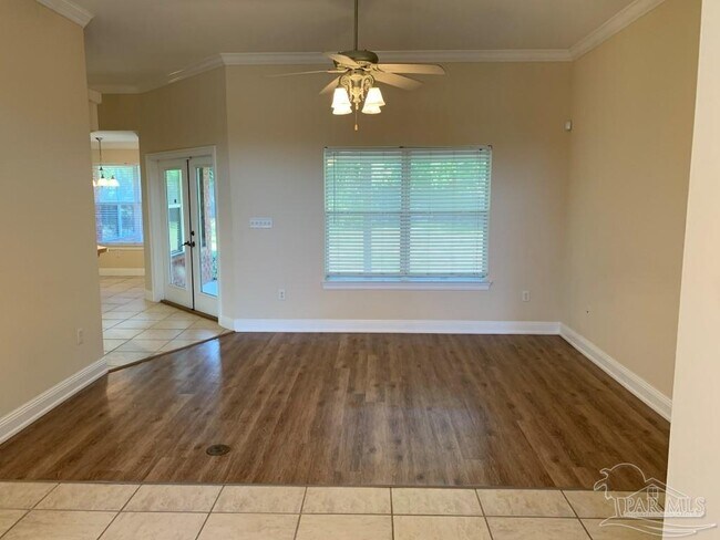 Foto del edificio - 2825 Frederick St