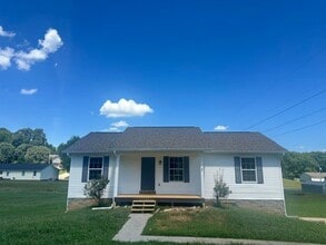 Building Photo - 250 Cline Rd NE