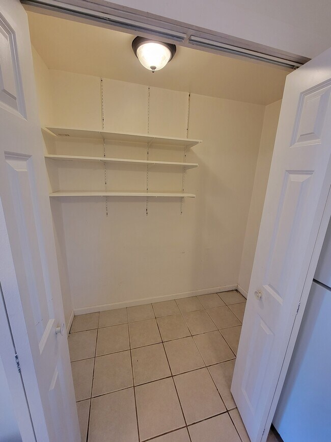 Foto del edificio - 3150 9th St