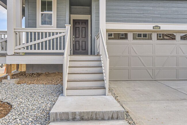 Photo - Luxurious 3bd 2.5 paired home in Dove Village!