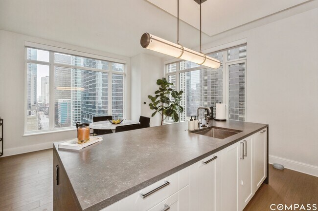 Building Photo - 505 N Lake Shore Dr
