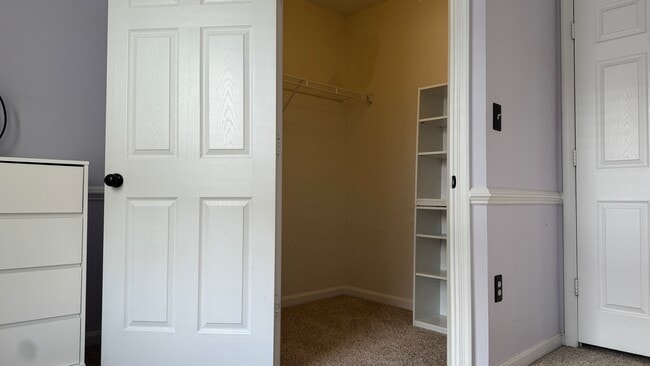 Building Photo - 45620 Iron Horse Terrace