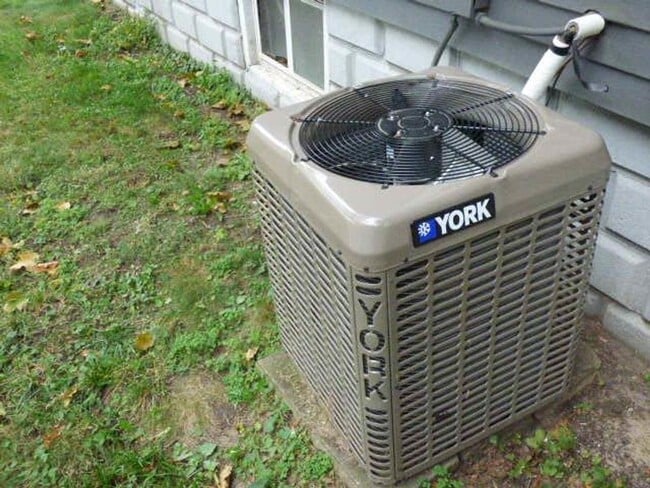 Foto del edificio - SPACIOUS 3 BEDROOM HOME READY TO WELCOME YOU