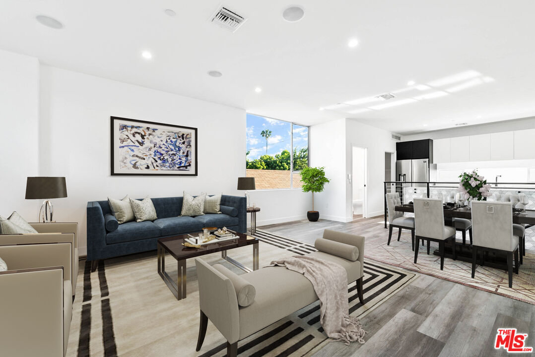 Foto principal - 421 S Wilton Pl