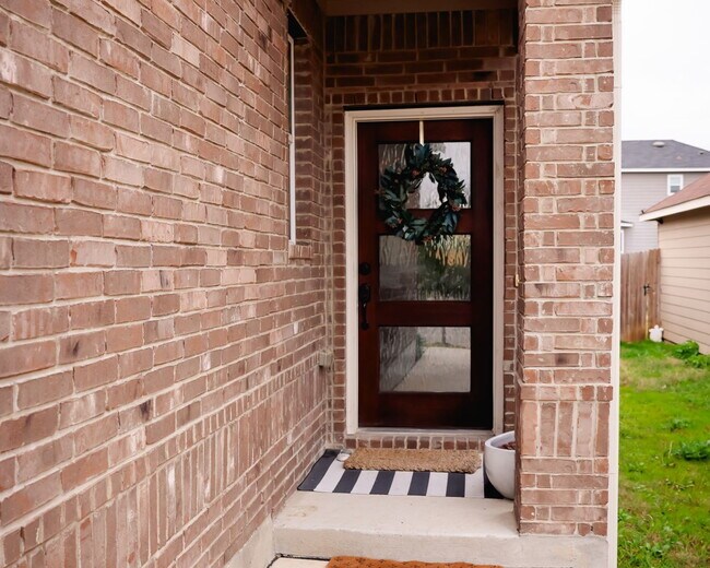 Foto del edificio - 3432 Jefferson Dr