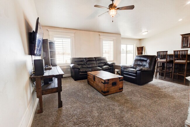 Building Photo - 5113 Ryanne Way