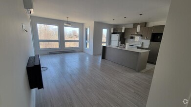 Building Photo - 866 Rue Anne-Hébert