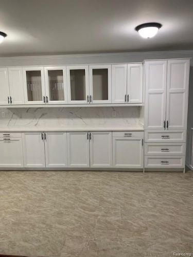 Building Photo - 2787 Roundtree Dr