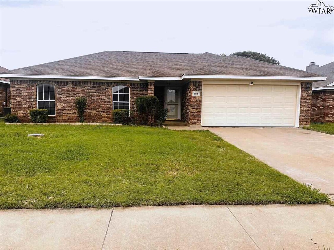 Primary Photo - 6018 Van Dorn Dr