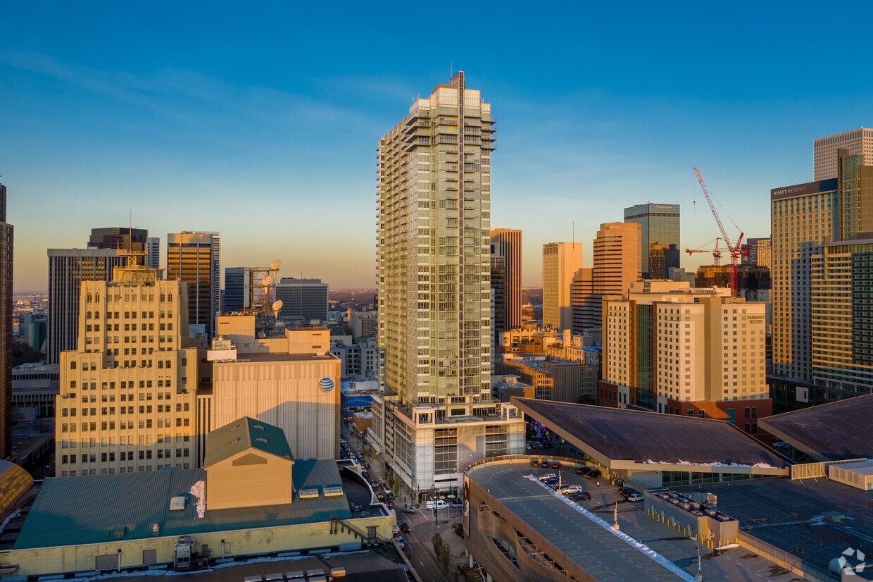 Spire Apartments & Retail Denver, CO