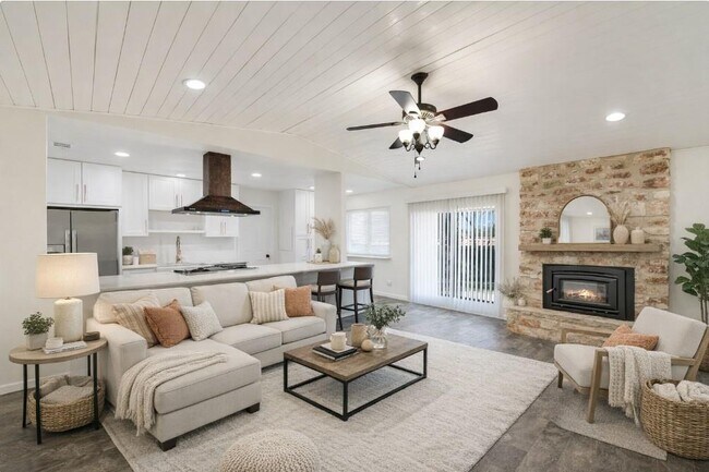 Foto del edificio - 7202 Teaberry Dr