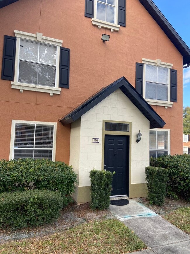 Building Photo - 6025 Westgate Dr