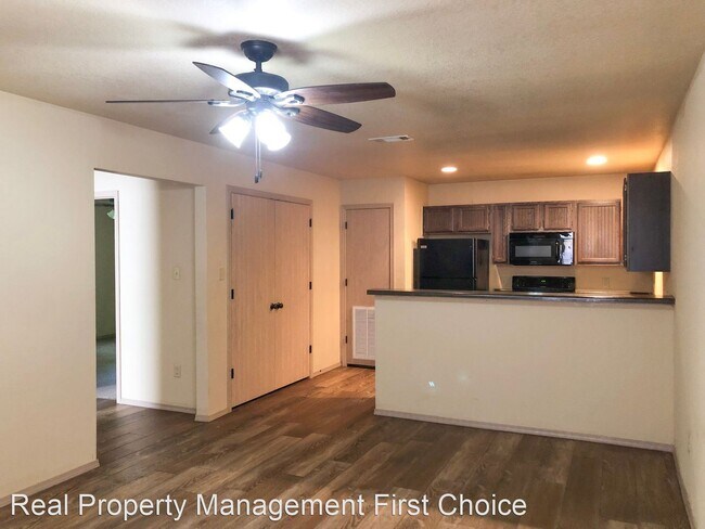 Foto del edificio - 2 br, 2 bath House - 320 S 12th Street