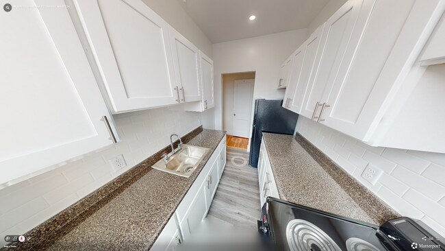 Foto del edificio - 26 Brainerd Rd