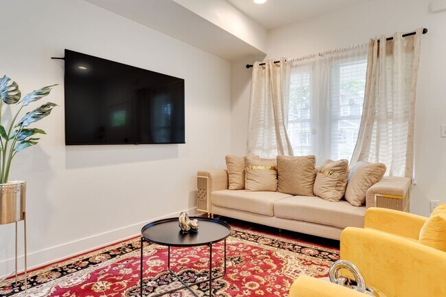 Foto del edificio - 2941 N Park Ave