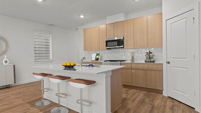 Foto del edificio - 3562 Lovebird Ln