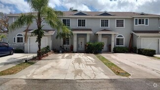 Building Photo - 4714 SW 13th Ct
