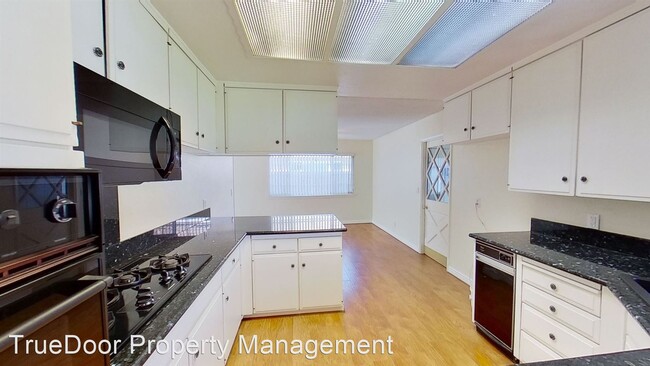 Building Photo - 3 br, 2 bath House - 4130 W. West Ave