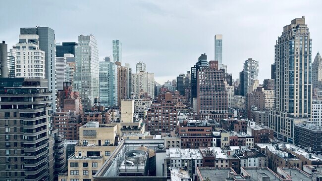 Foto del edificio - 100 United Nations Plaza