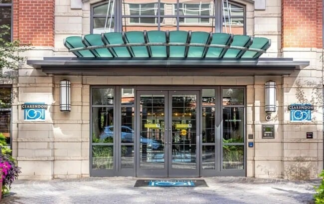 Foto del edificio - 1021 N Garfield St