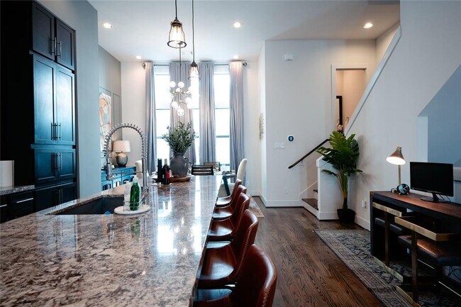 Foto del edificio - 2826 Clay St