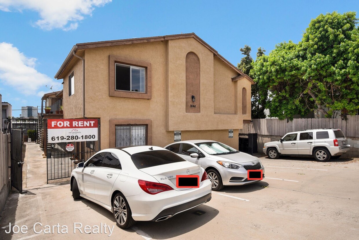 Primary Photo - 3844 Swift Ave